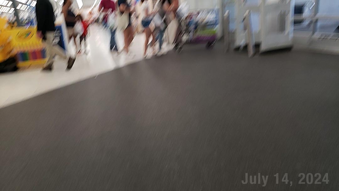 Store retail shuffle